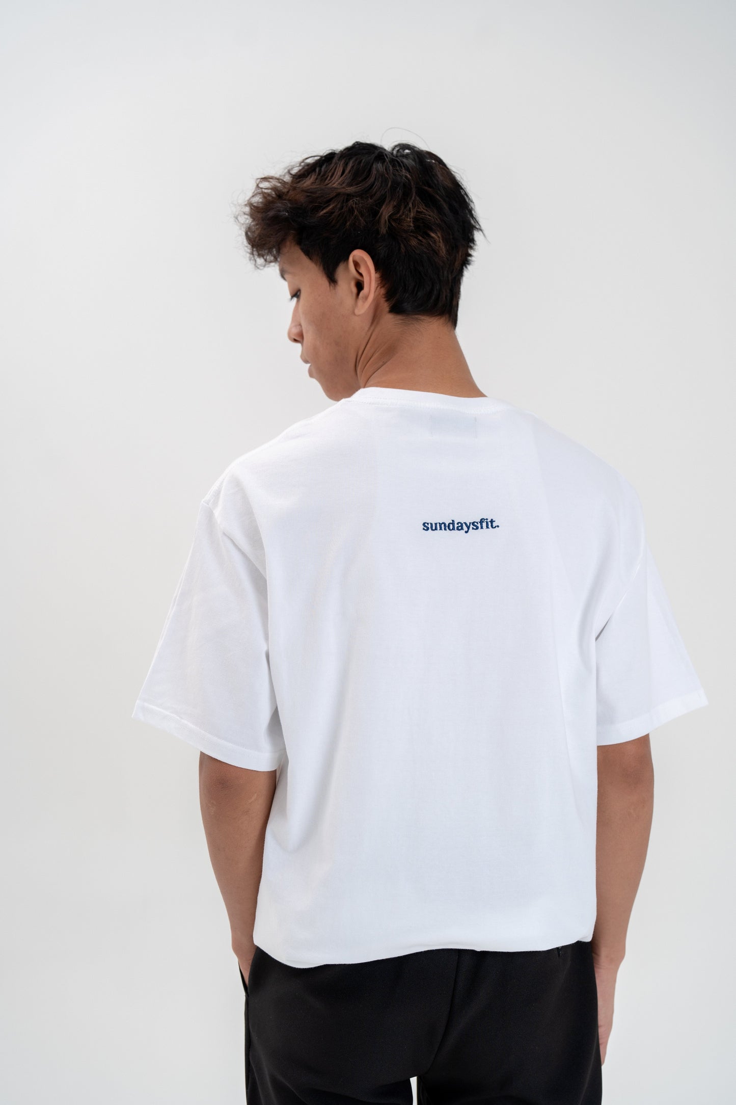 Optimist Friend, Tee