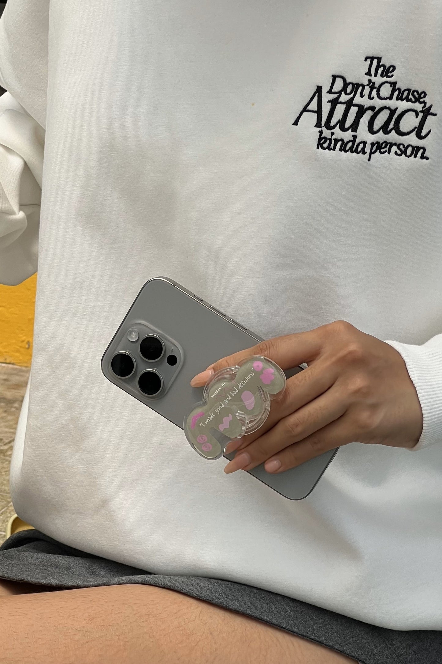 I Made Good and Bad Decisions, Phone Grip