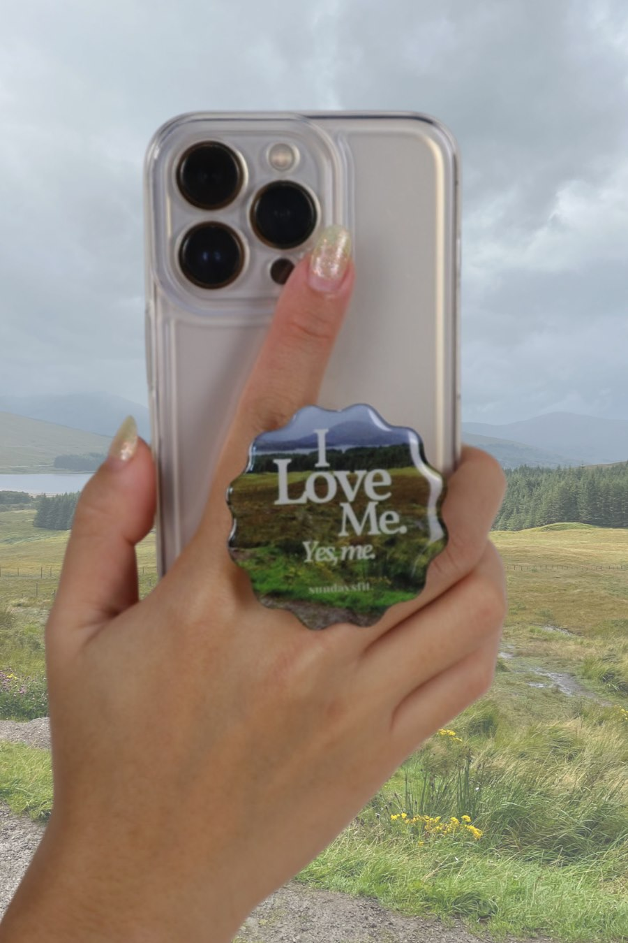 Sunday's Grip, phone grip by sundaysfit